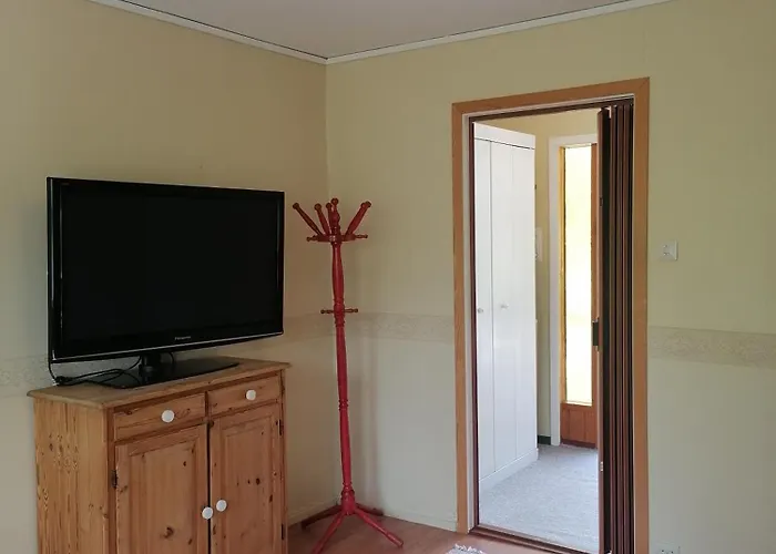 Vatnestrom Og Penzion